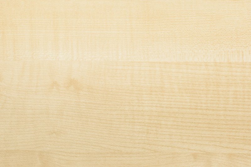 Светло коричневое дерево