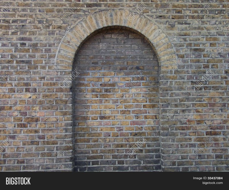 Кирпичная арка