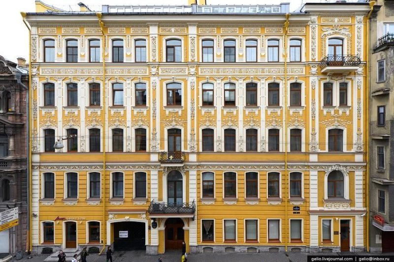 Старый фонд фасад Санкт-Петербурга