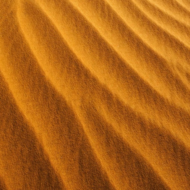 Желтый песок