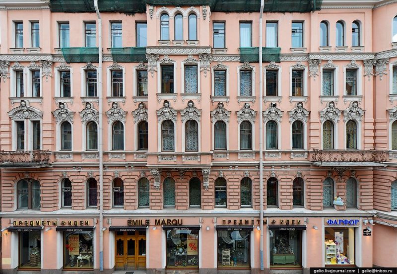 Старый фонд фасад Санкт-Петербурга