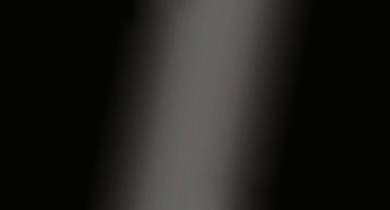 Черный глянцевый пластик