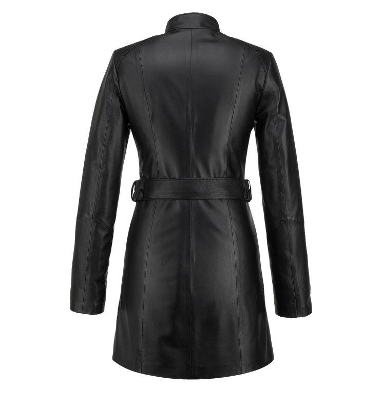 Черный кожаный плащ