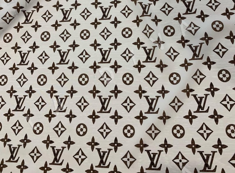 Фон Луис вуитон