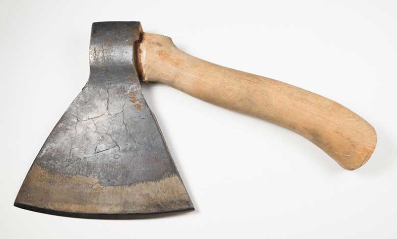 Угол заточки топора для рубки мяса