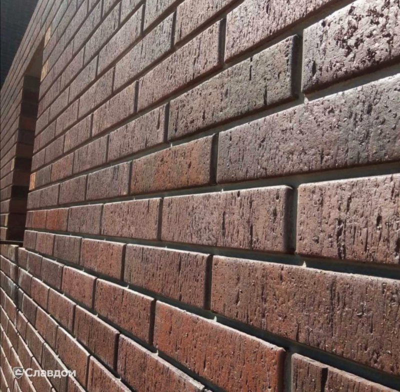 Ливерпуль Кроста Славянский кирпич