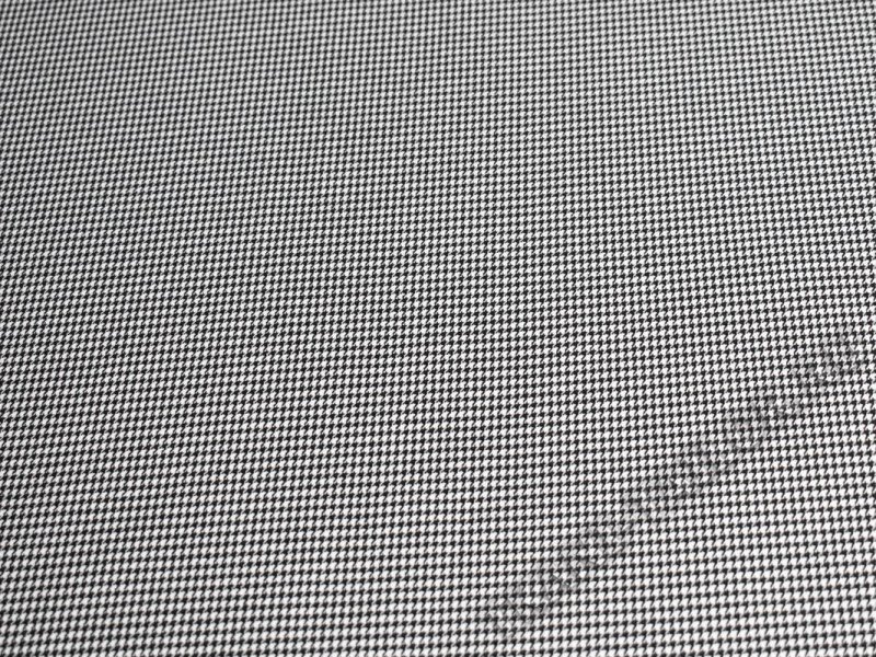 Мелкая пиксельная сетка