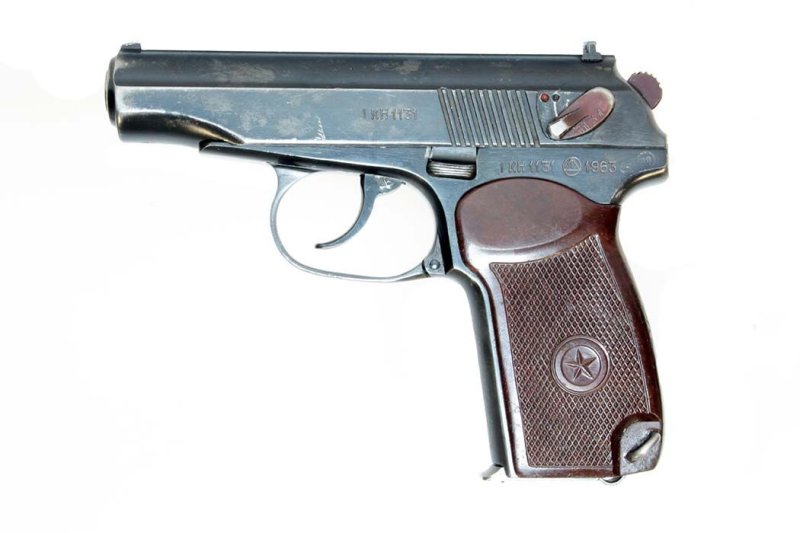 Охолощенный пистолет ПМ