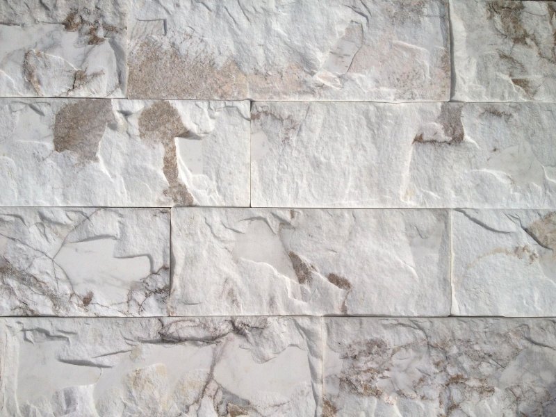 Керамогранит рельефный под камень