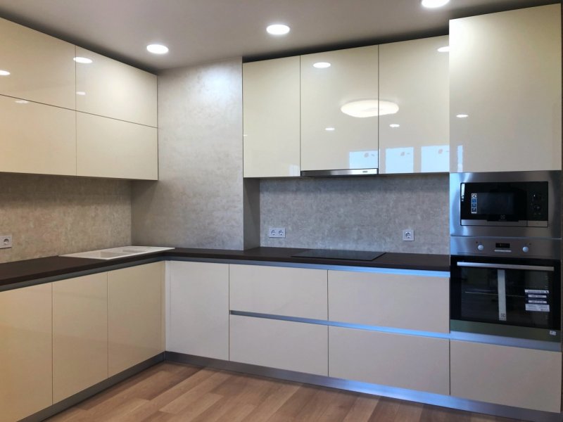 Кухня эмаль