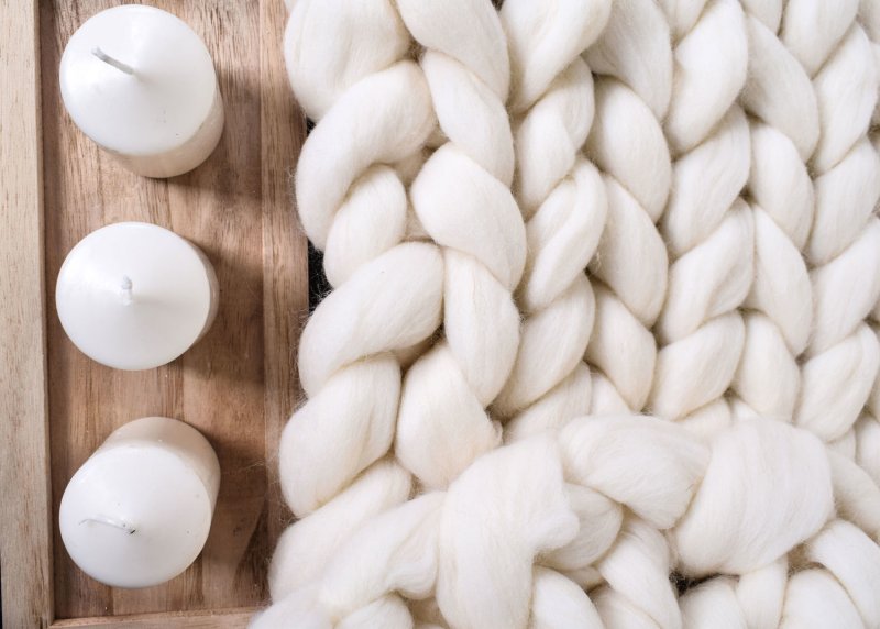 Крупная вязка белая