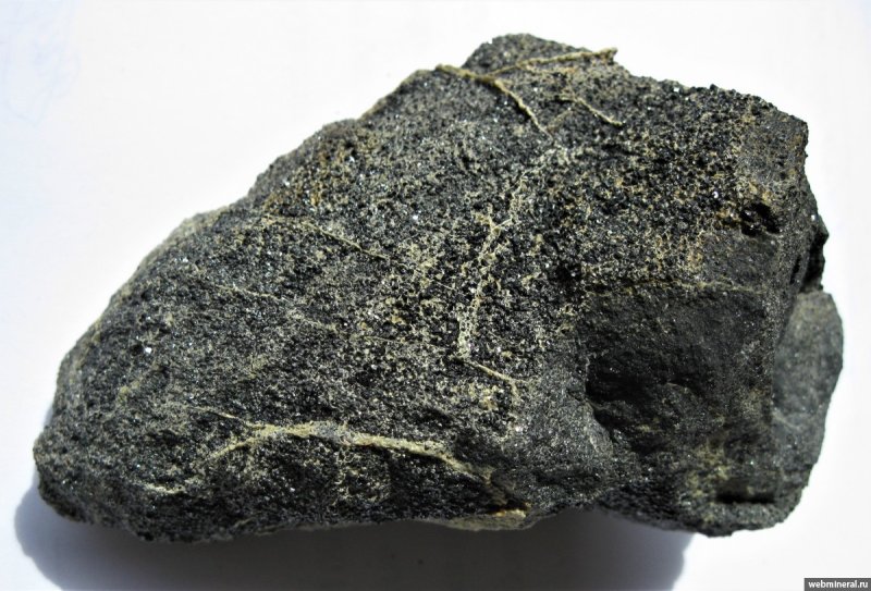 Хромит (хромистый Железняк)