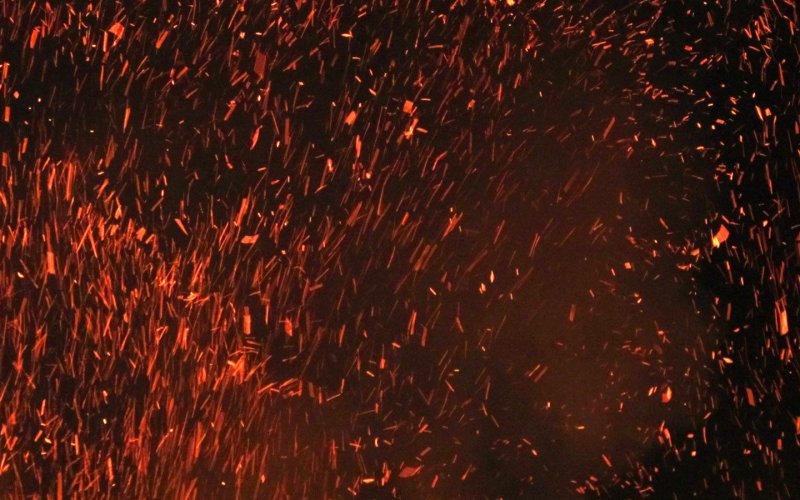 Частицы от огня