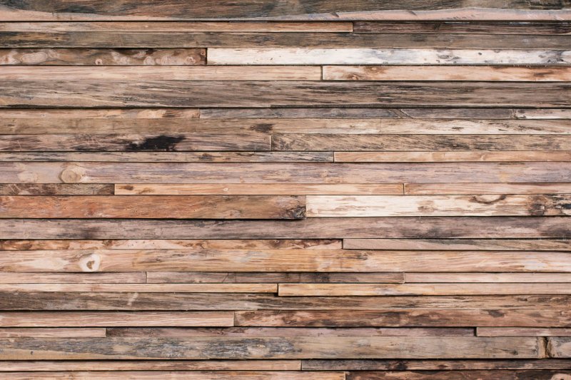 Деревянная стена