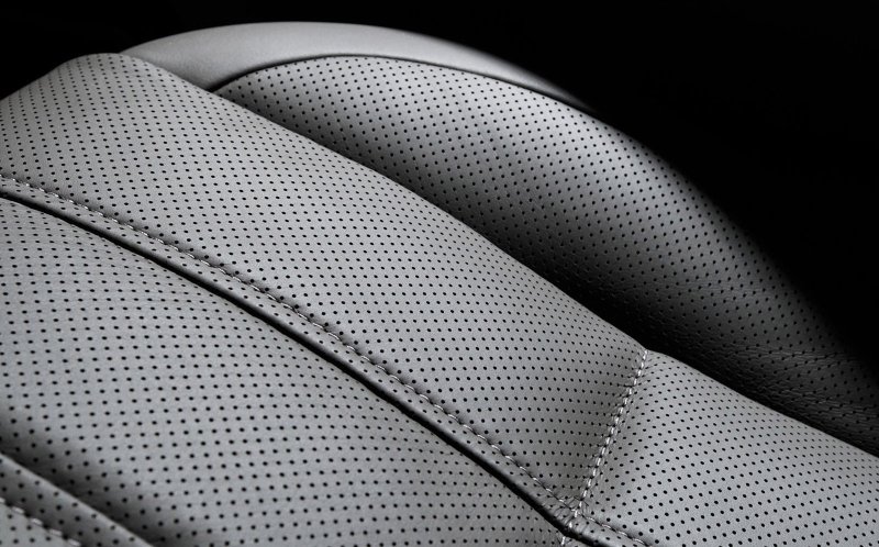 Перфорированная кожа