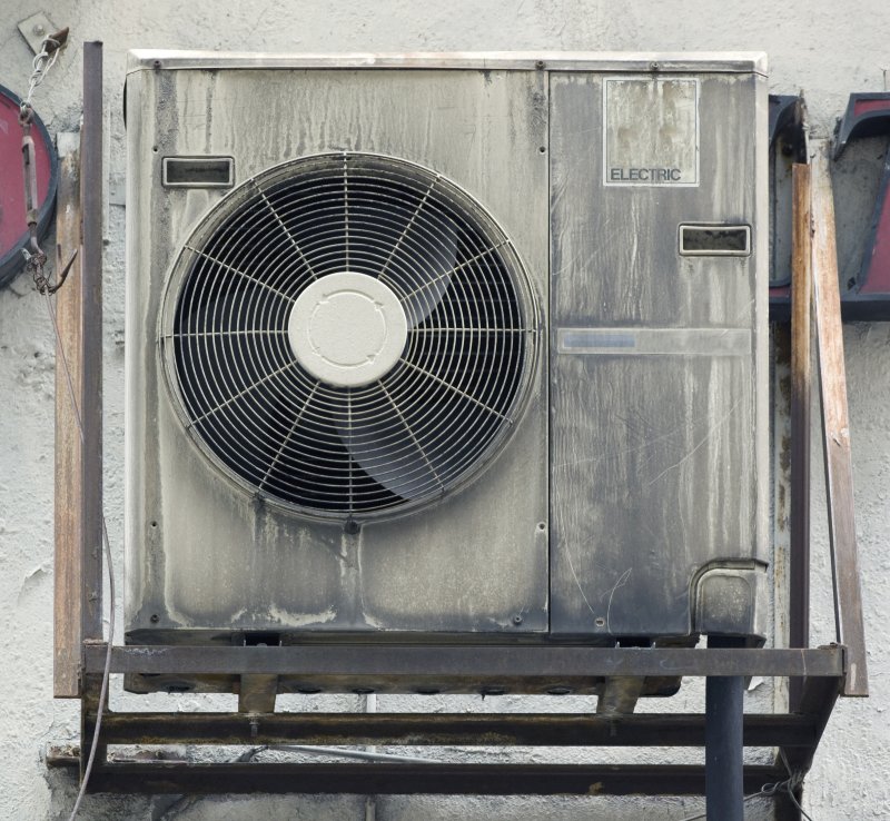 Старый кондиционер