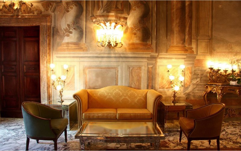 Интерьер в старинном стиле