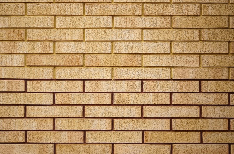 Кирпич огнеупорный желтый