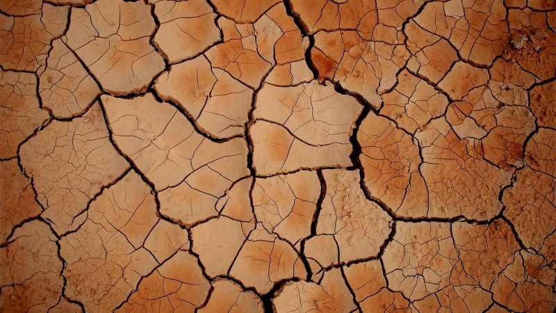 Потрескавшаяся глина текстура