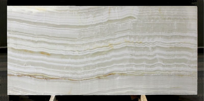 Оникс белый слэб