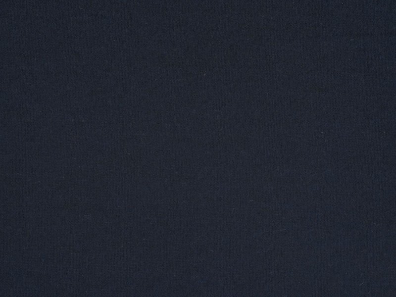 Черный пластик