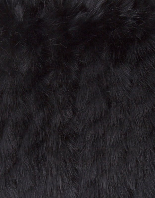 Черная шерсть