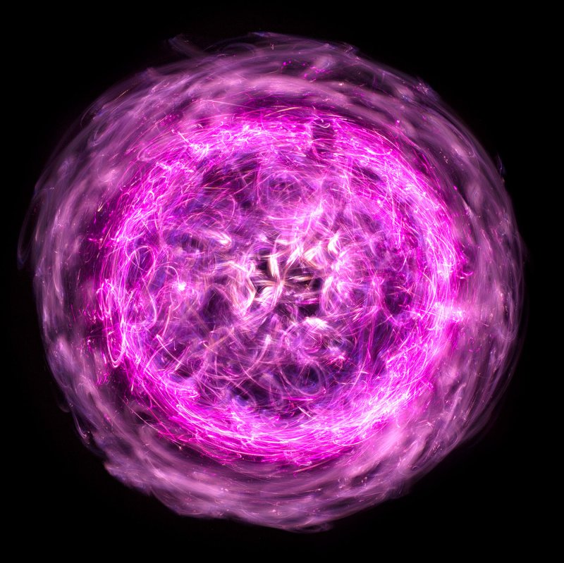 Фиолетовый энергетический шар