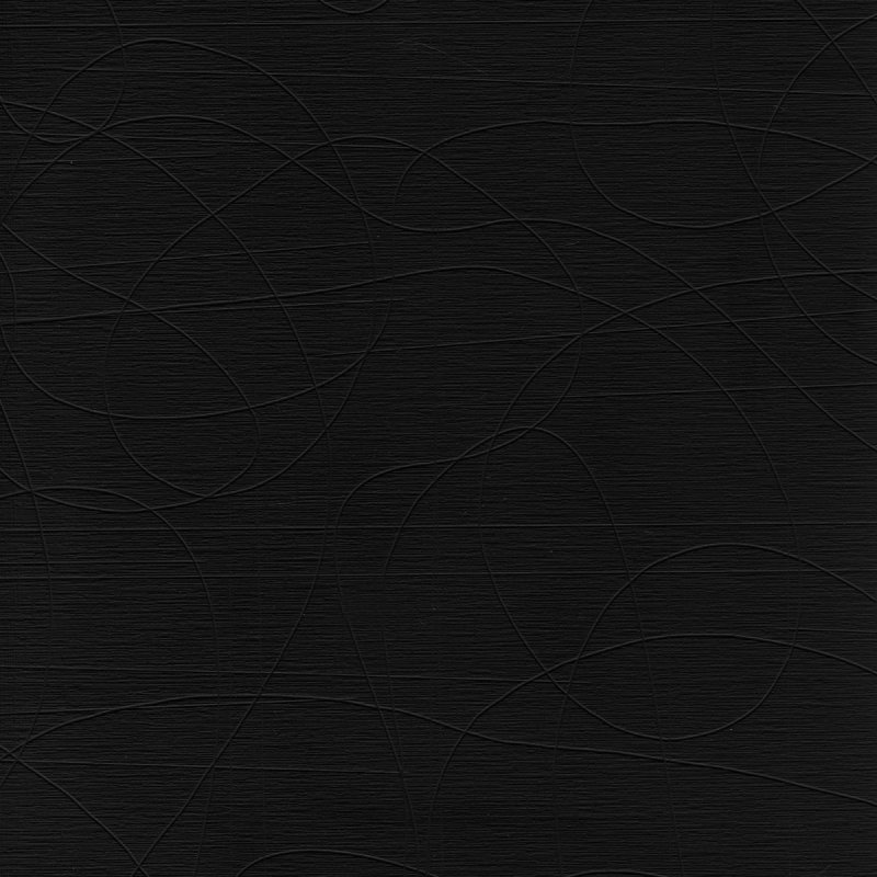 Черный пластик