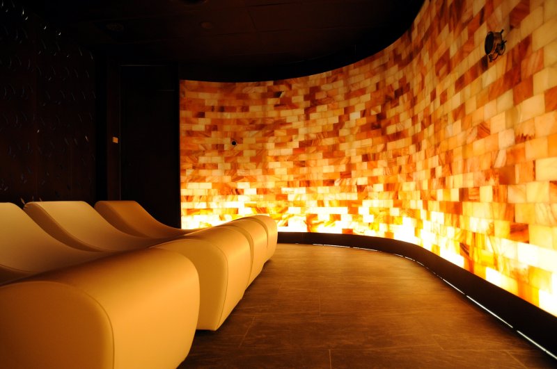 Соляная парилка гималайская соль