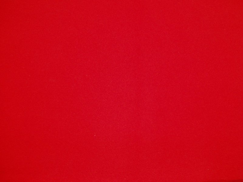 Красный пластик