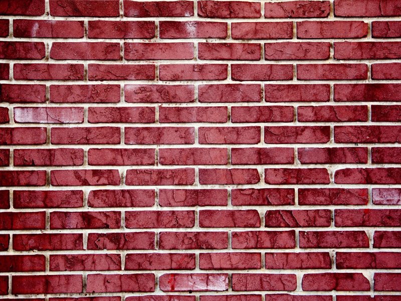 Кирпичная стена