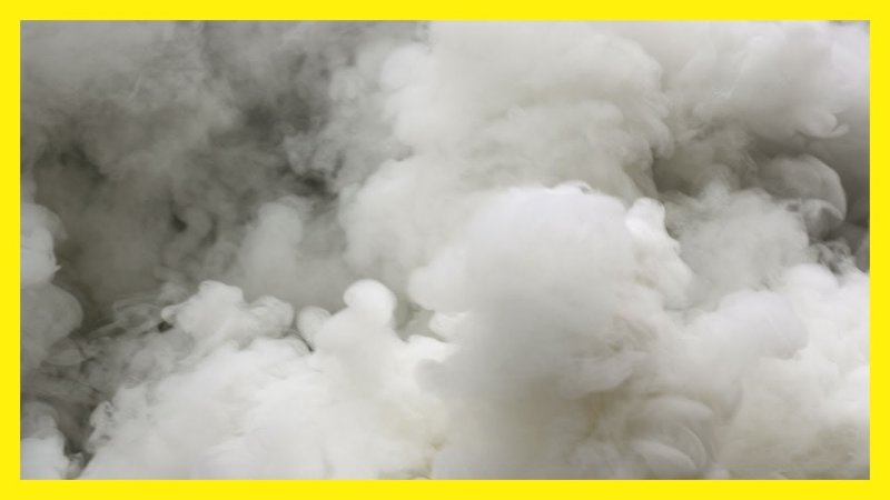 Густой белый дым