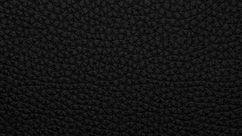 Черная кожа