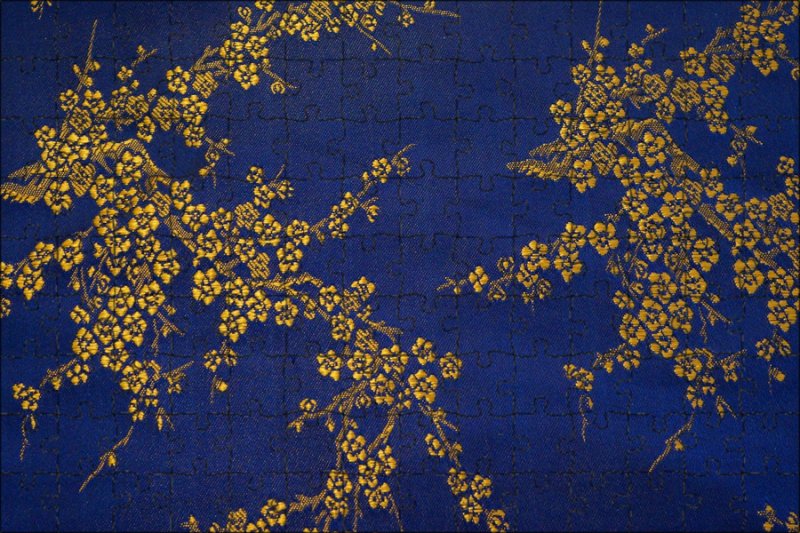 Ткань синяя с золотом
