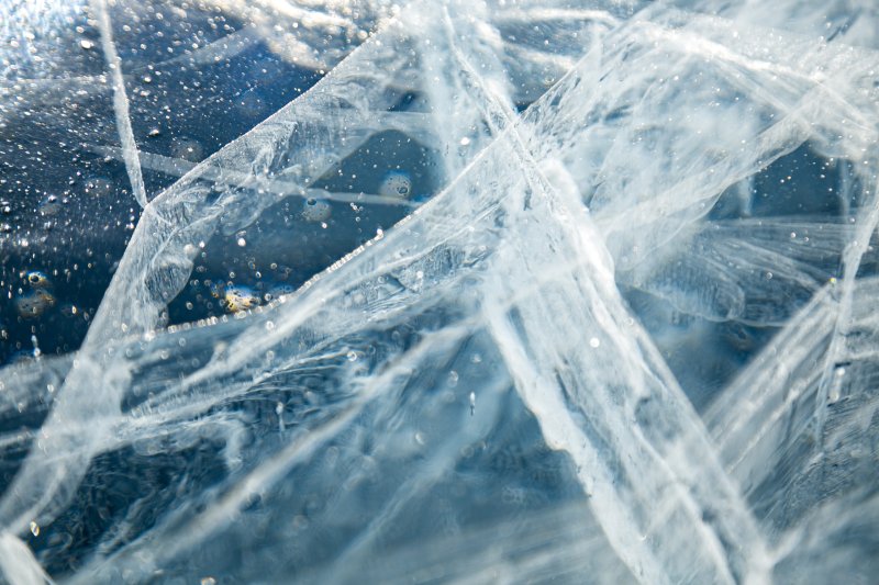 Прозрачный лед