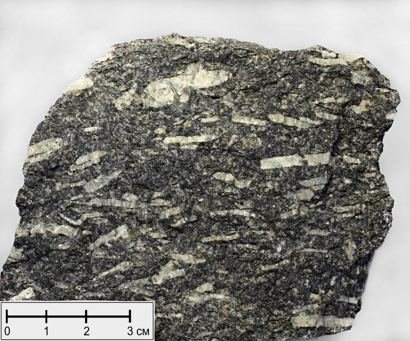 Нефелиновый сиенит