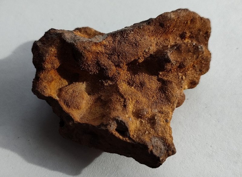 Болотные руды лимонит