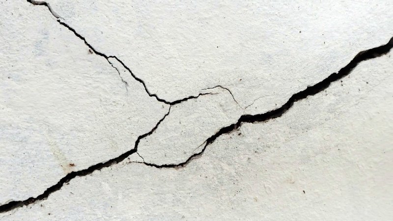 Ржавчина на гипсовой штукатурке