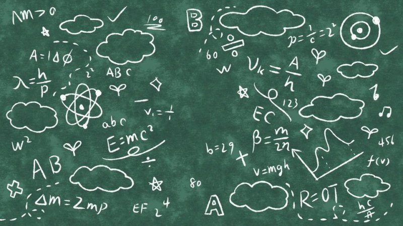 Рисунки на школьной доске мелом