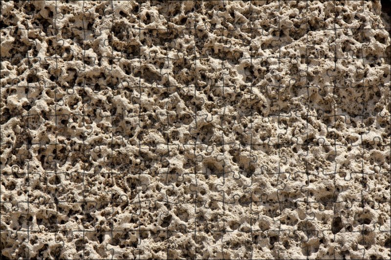 Пористый известняк