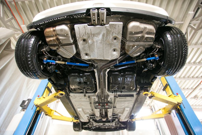 Днище Приус 50