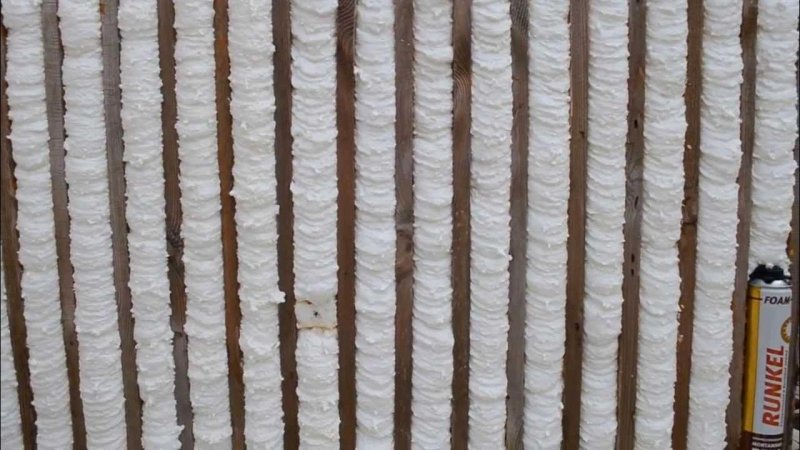 Монтажная пена фактура