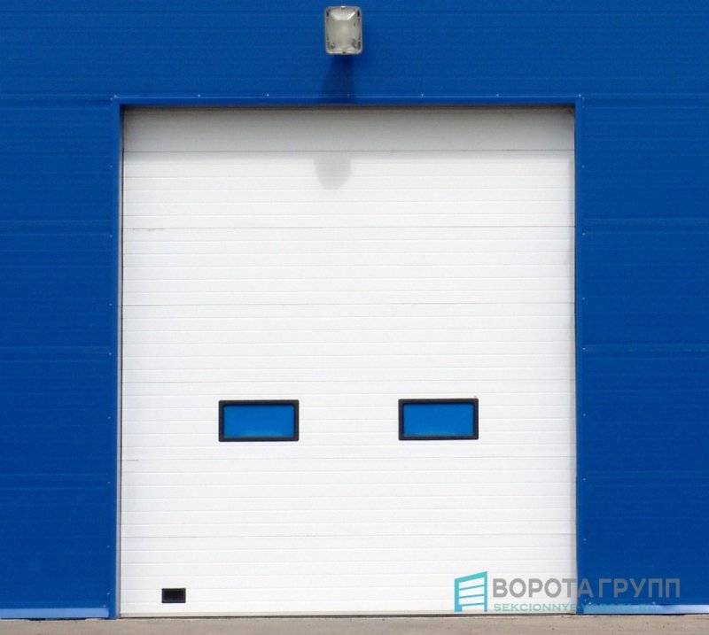 Промышленные секционные ворота