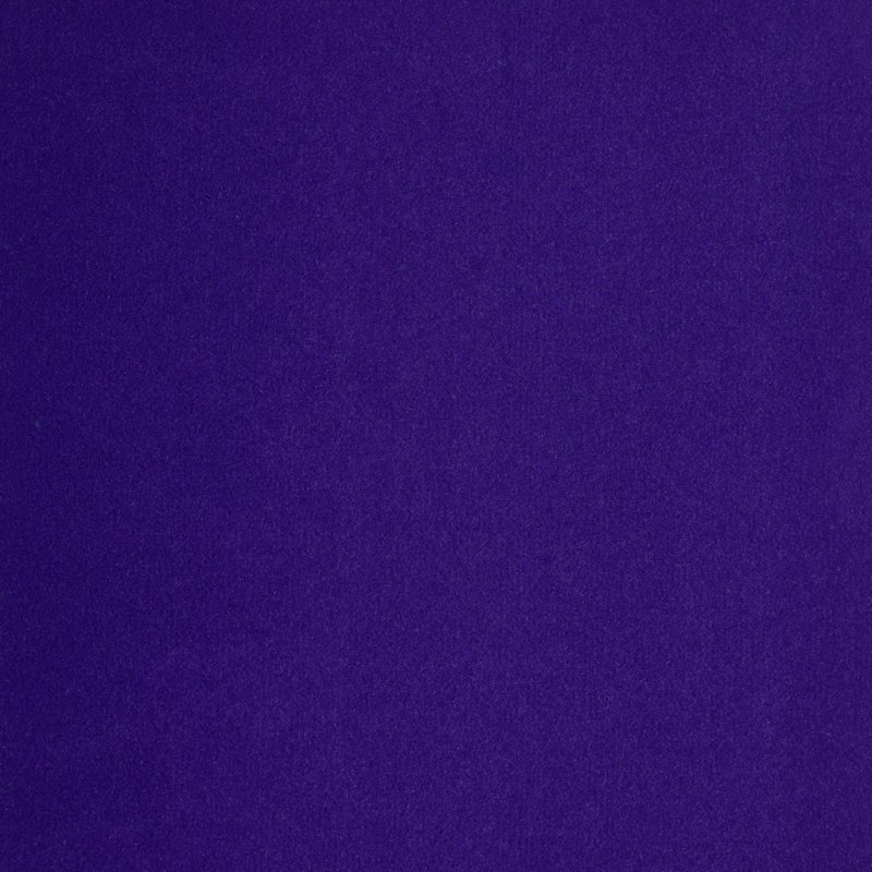 Фиолетовая ткань