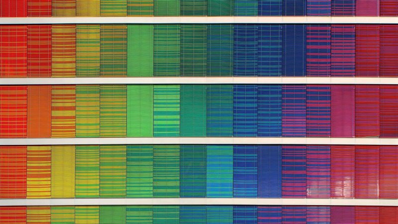 Разноцветные обои на рабочий стол