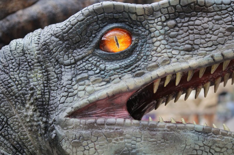 Глаз динозавра мир Юрского периода