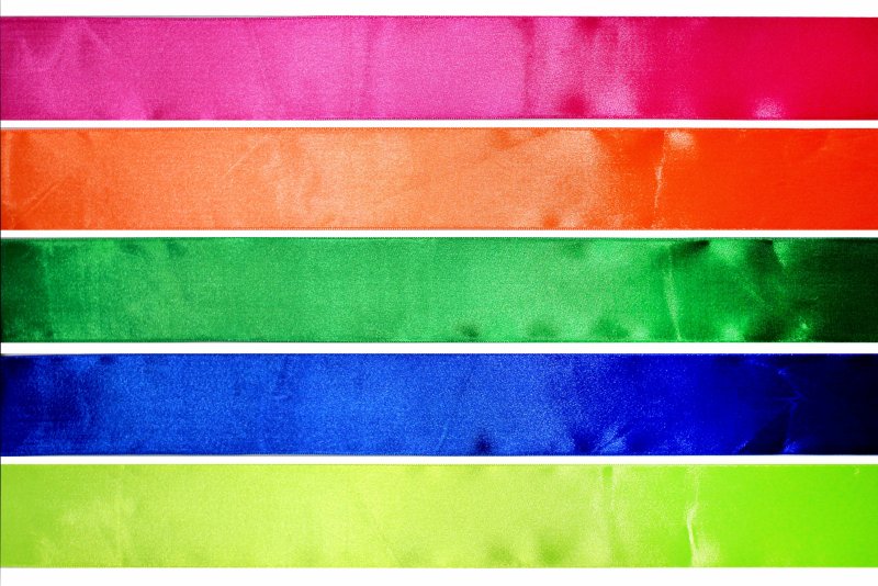 Разноцветные ленты