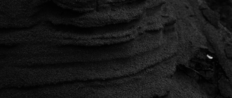 Фактура черный песок