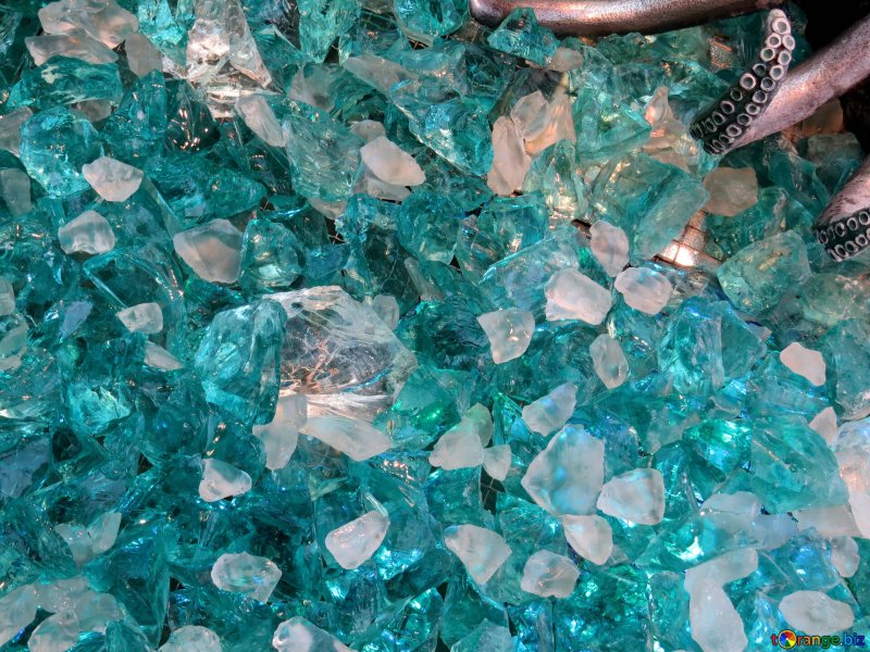 Аквамарин зеленый камень