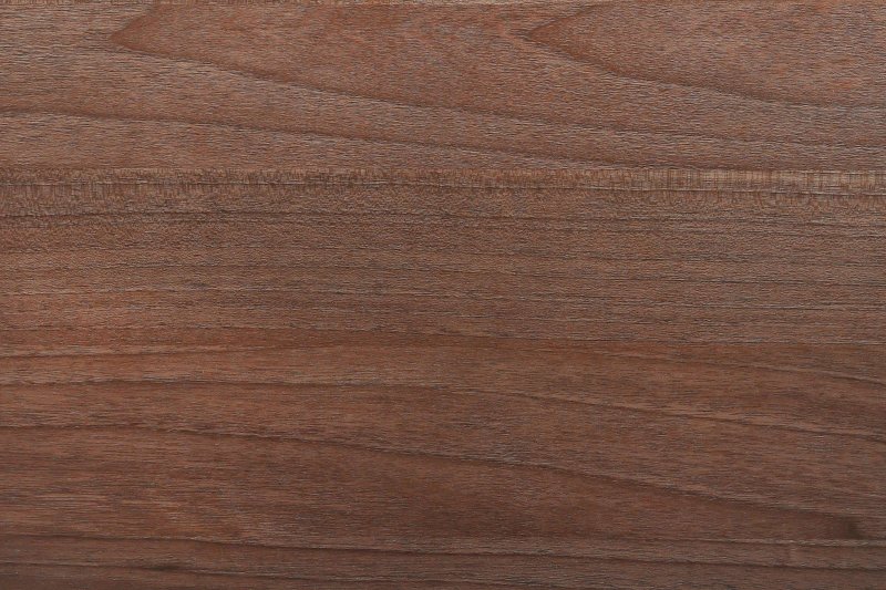 Коричневое дерево